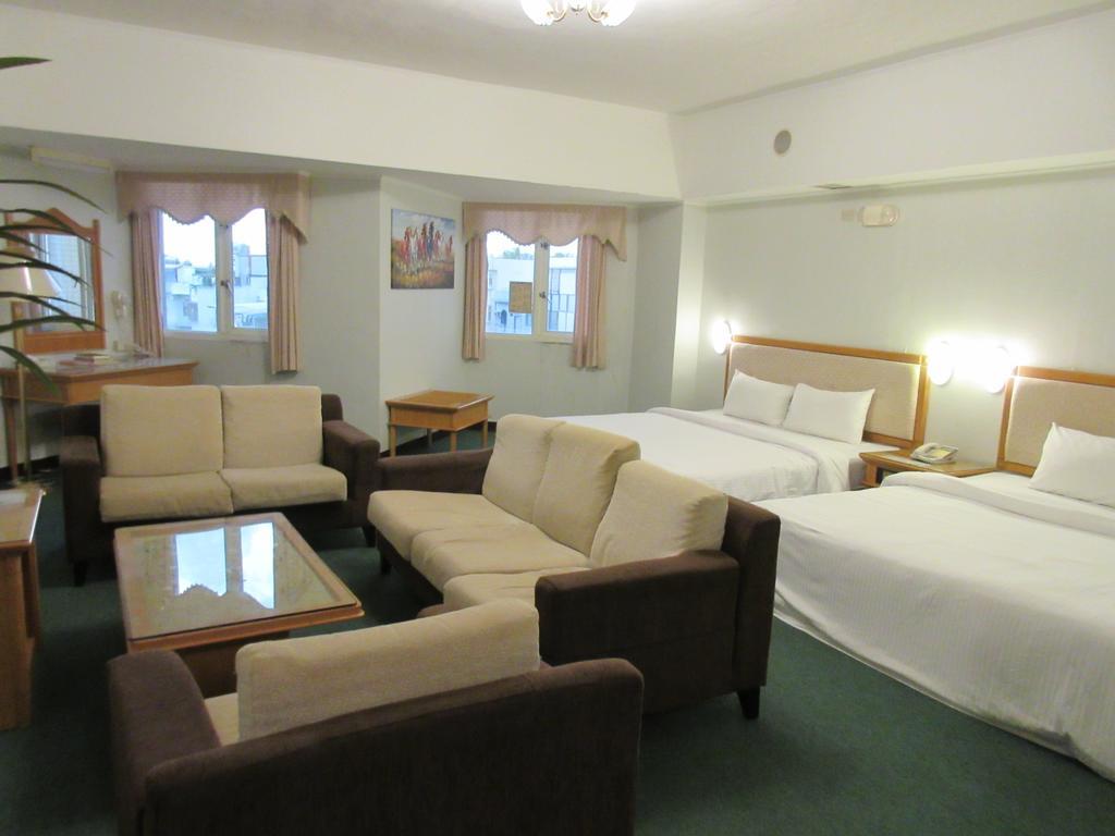 Kenting City Gate Hotel Hengchun Exterior photo