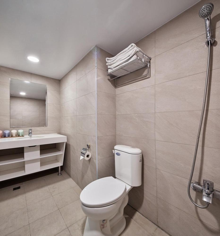 Kenting City Gate Hotel Hengchun Exterior photo